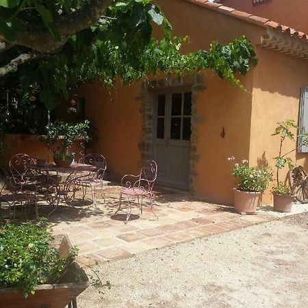 Les Anes De Petit Jean Hotel Pierrefeu-du-Var Eksteriør billede