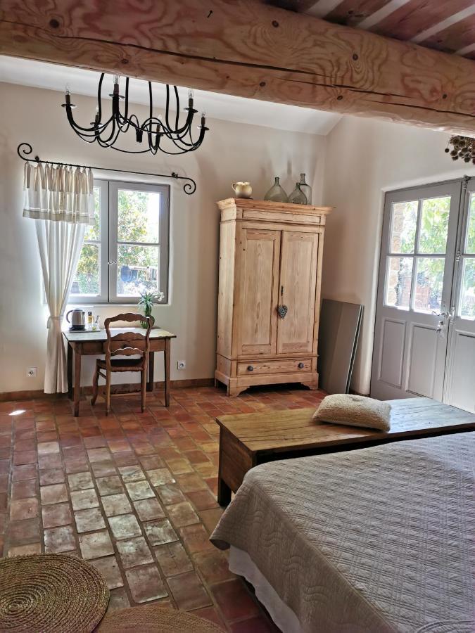 Les Anes De Petit Jean Hotel Pierrefeu-du-Var Eksteriør billede