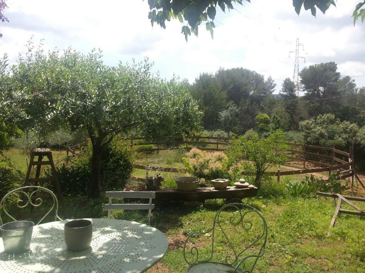 Les Anes De Petit Jean Hotel Pierrefeu-du-Var Eksteriør billede